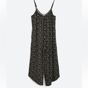 Z SUPPLY
Ditsy Flared Jumpsuit